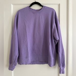 Aritzia TNA airyAF fleece crewneck size 2